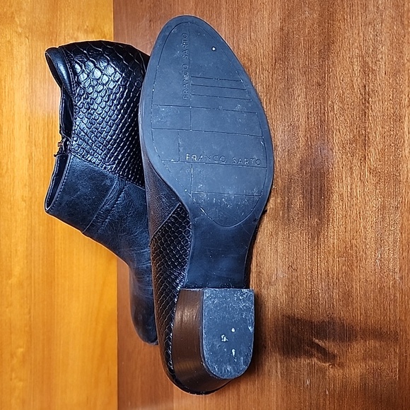 Franco Sarto black leather/ snake skin pattern heeled booties - Picture 4 of 5
